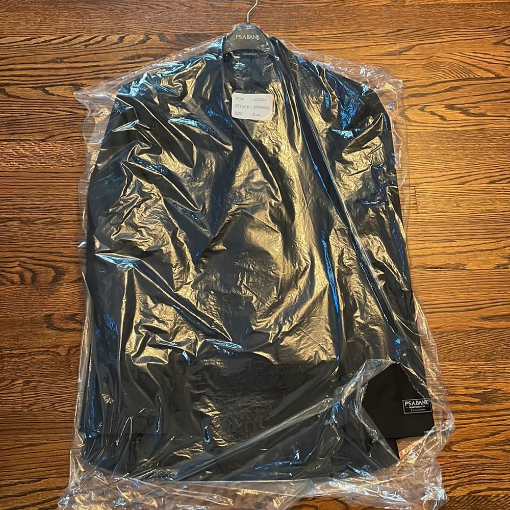 JoS A. Bank Grey/ Charcoal Suit